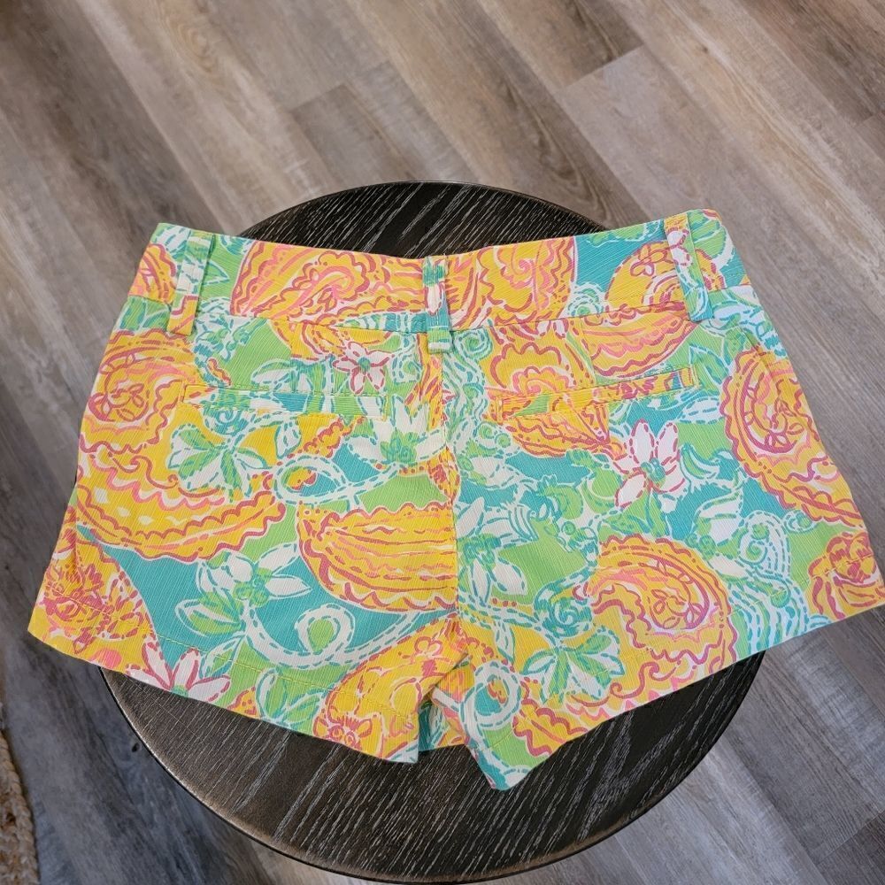 Lilly Pulitzer Walsh Short Pop Goes Thelemur Size 00 View 3